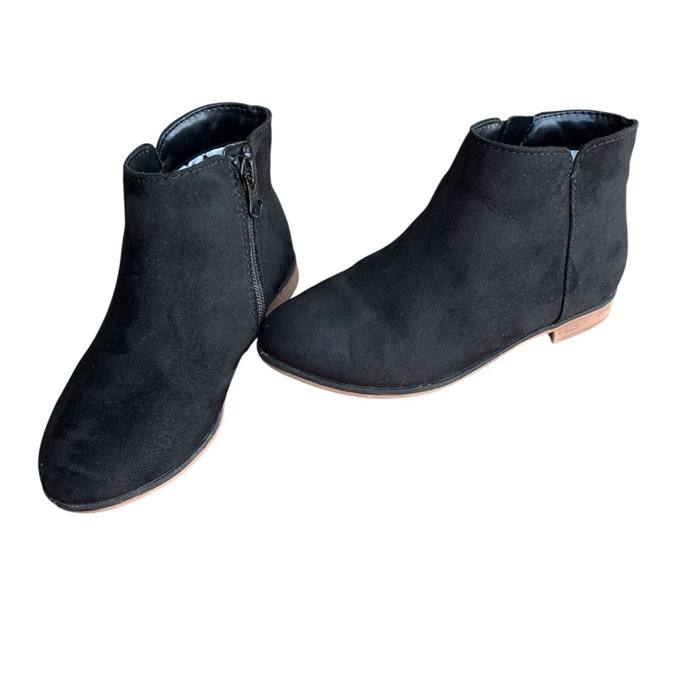 Cat & Jack Girls Black Suede Boots | Size 13, great condition